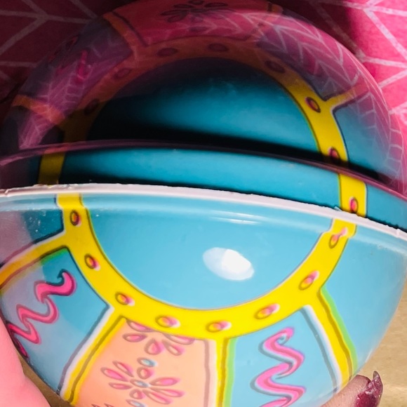 Plastic Easter Egg and Banner - Picture 5 of 10